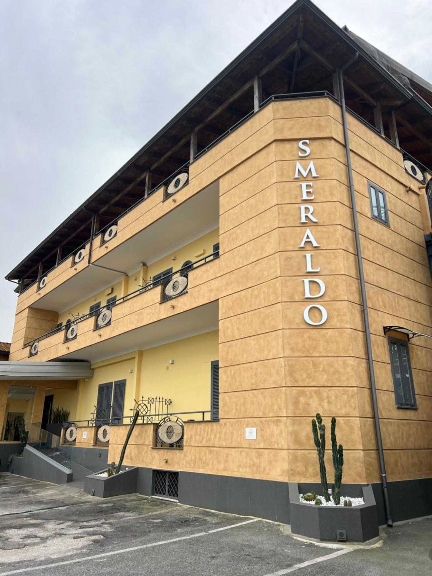Hotel Smeraldo Qualiano